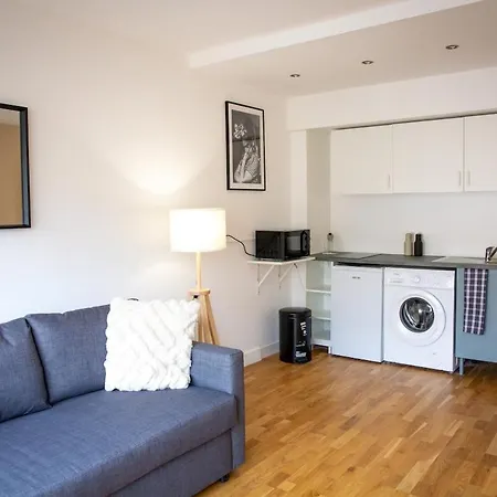 Charming Studio * Paris